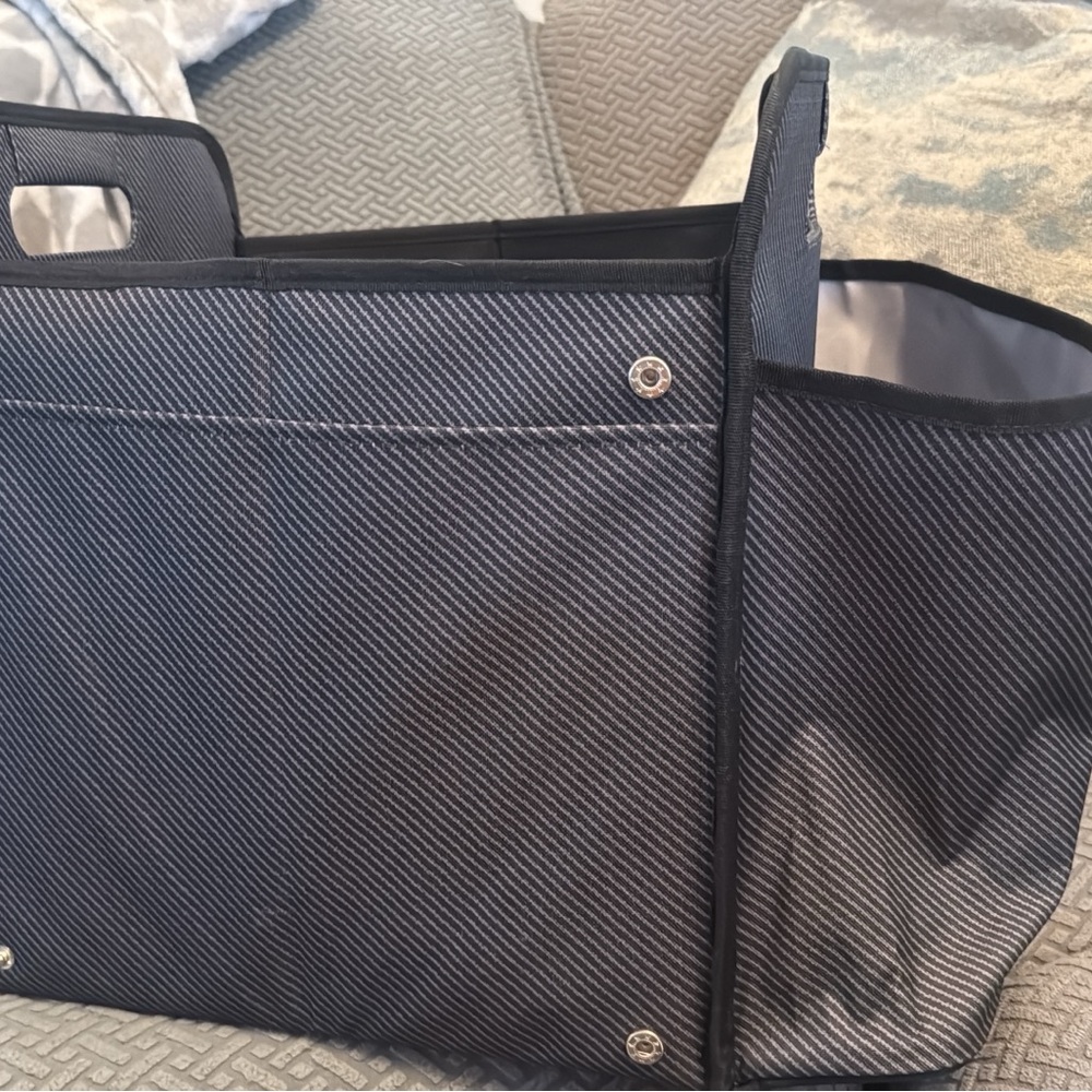 Thirty-One Black and Gray Tote